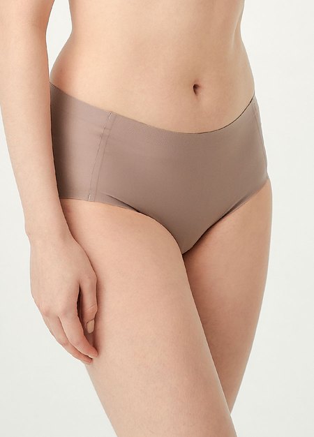 230892K4 Ultra Silky Seamless Underwear (Mink)